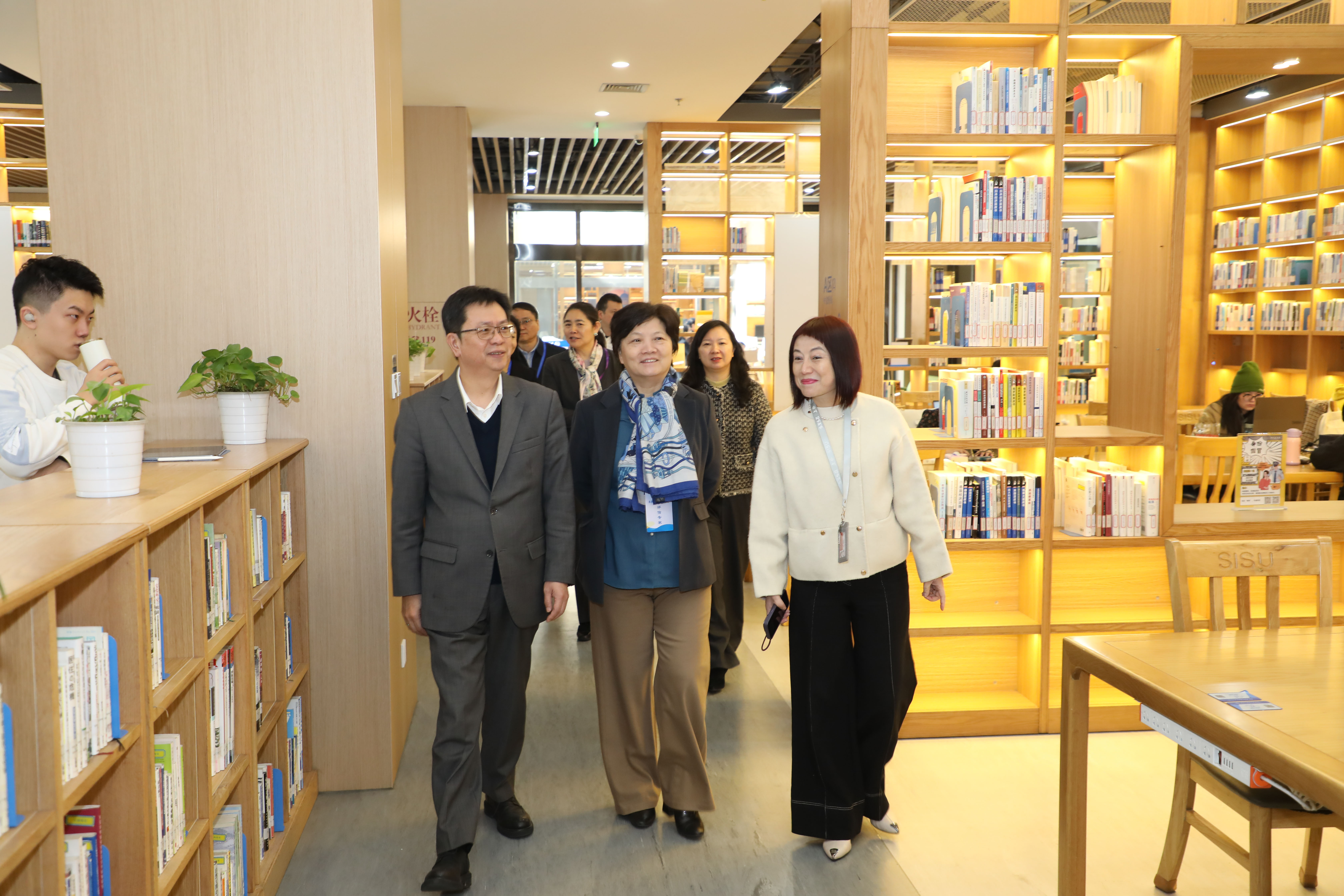 考察—圖書館1.jpg